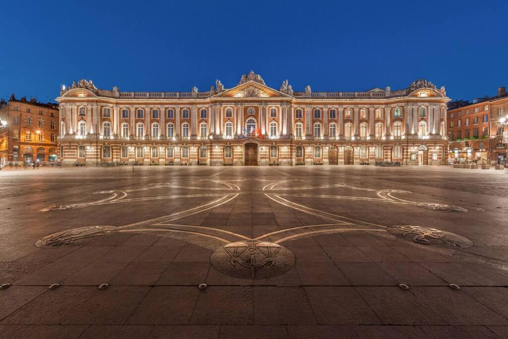 Le Saint-Exupery Lägenhet Toulouse Exteriör bild
